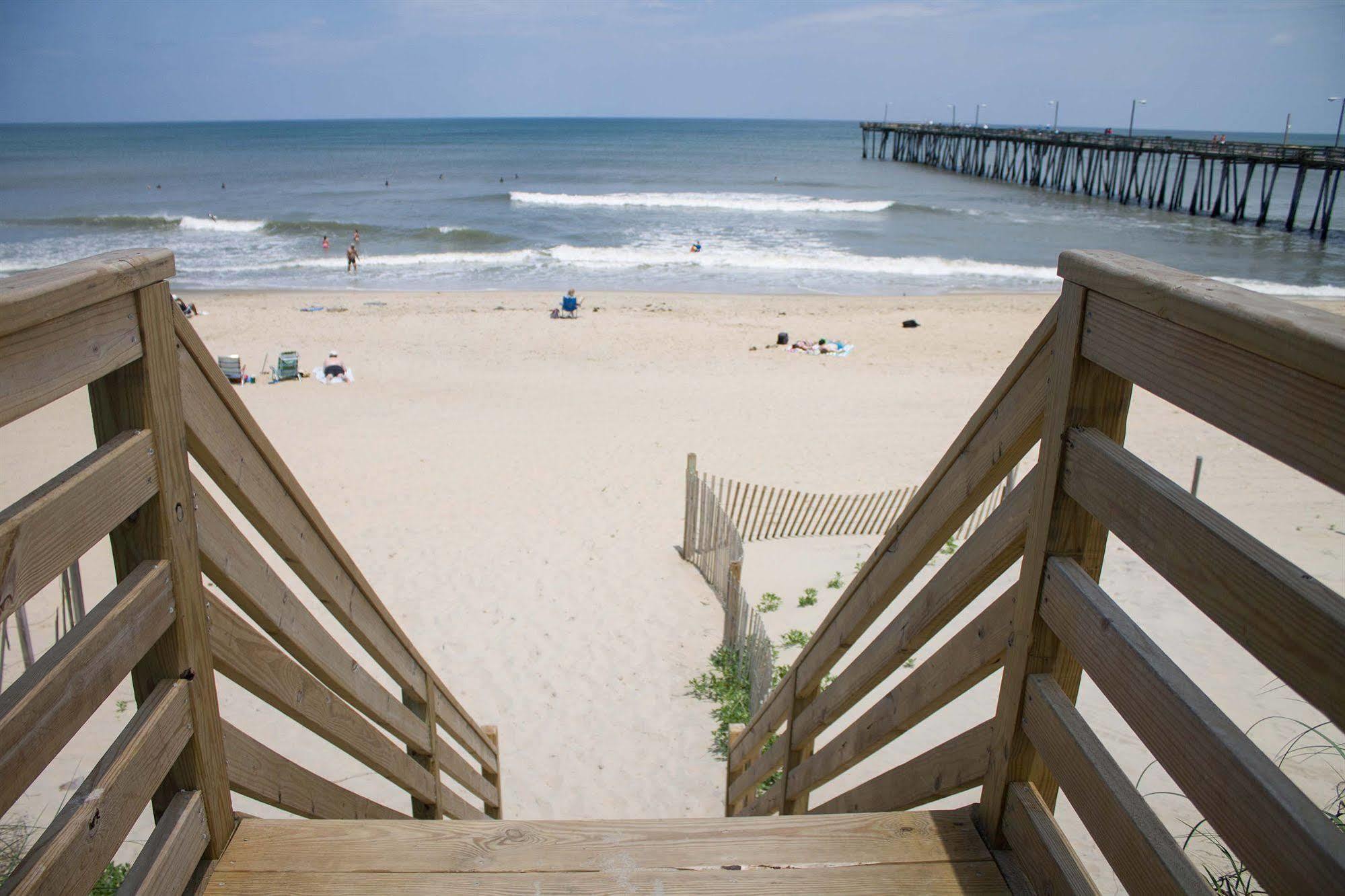 Colonial Inn Nags Head Exterior photo